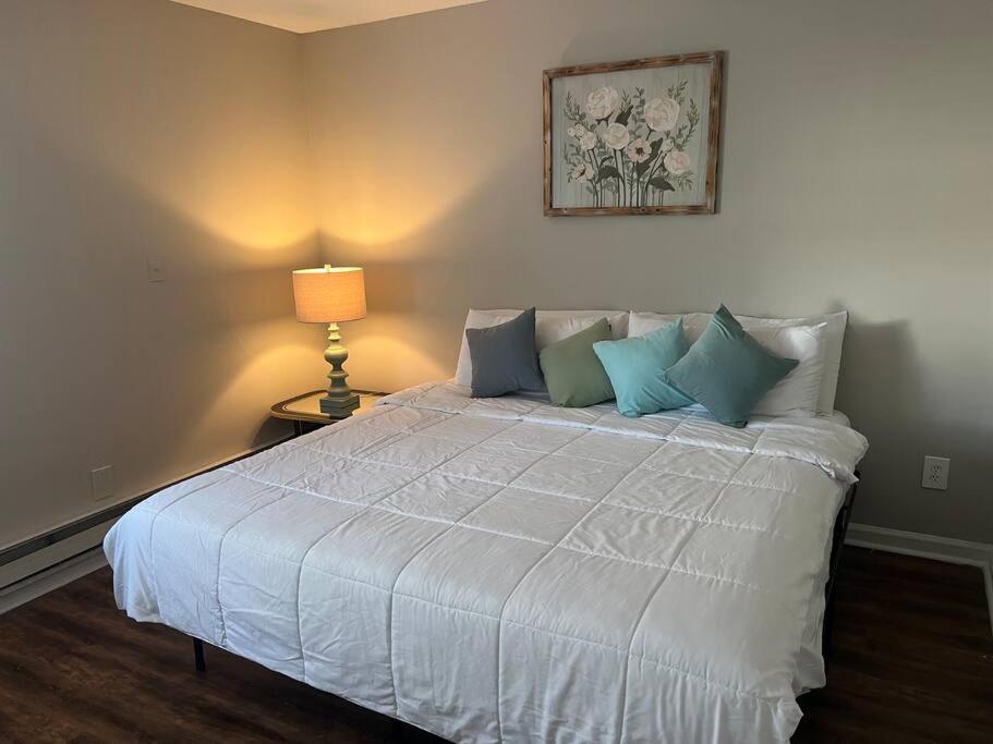 Апартаменты Indigo Downtownwalkable Kingbed Роли Экстерьер фото